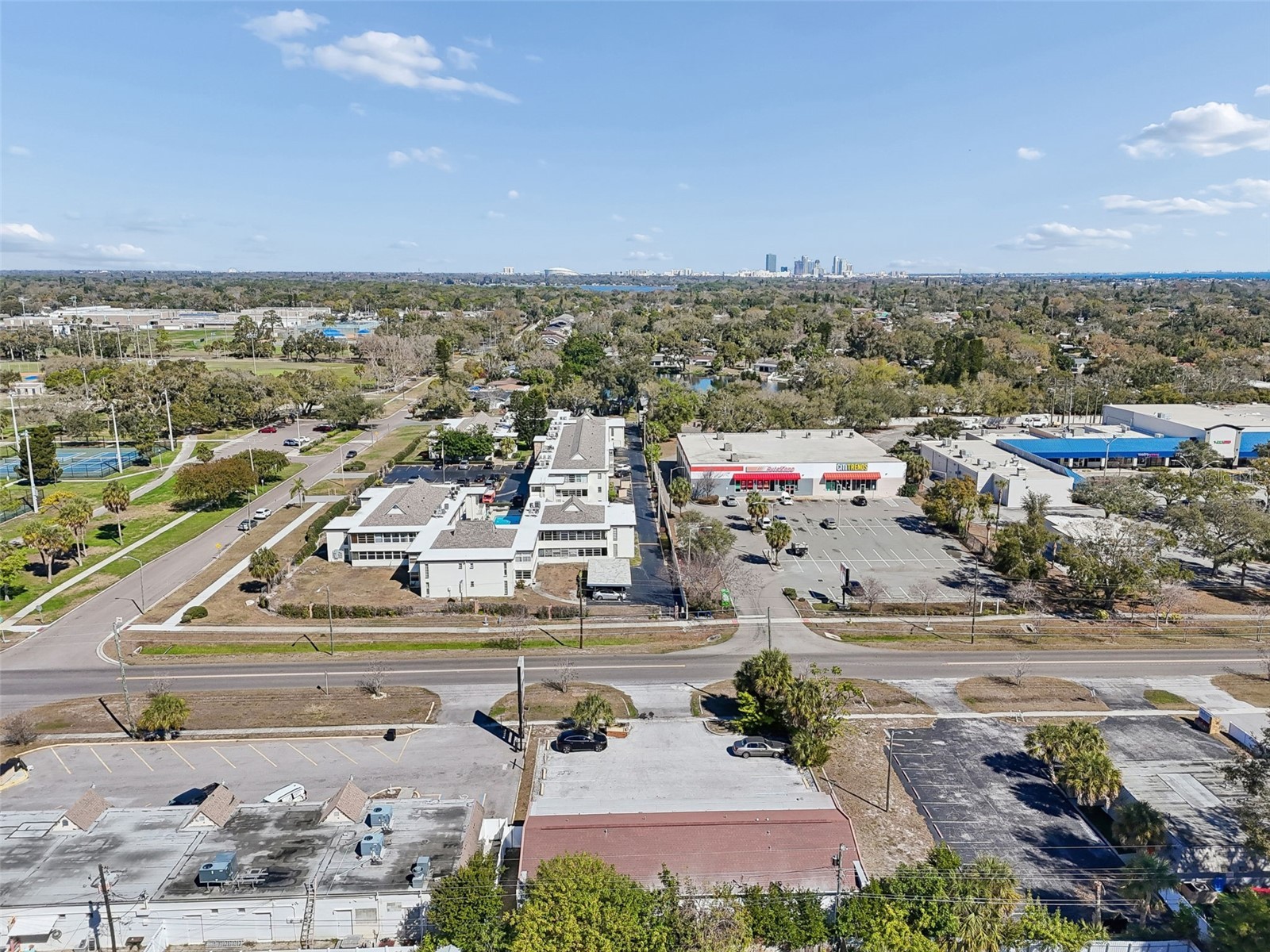1152 62nd Avenue S Saint Petersburg FL 33705 TB8471864 image57
