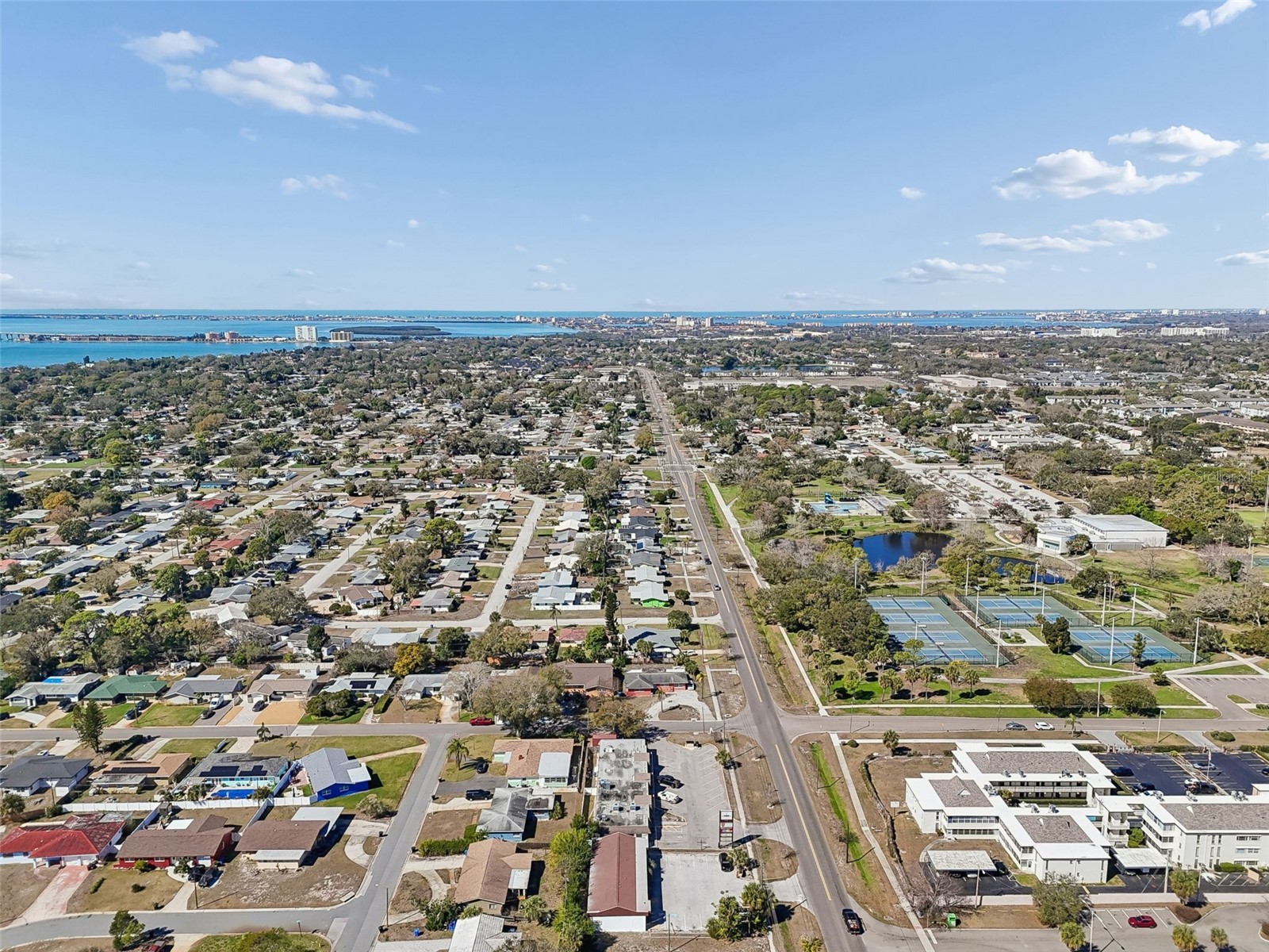 1152 62nd Avenue S Saint Petersburg FL 33705 TB8471864 image59