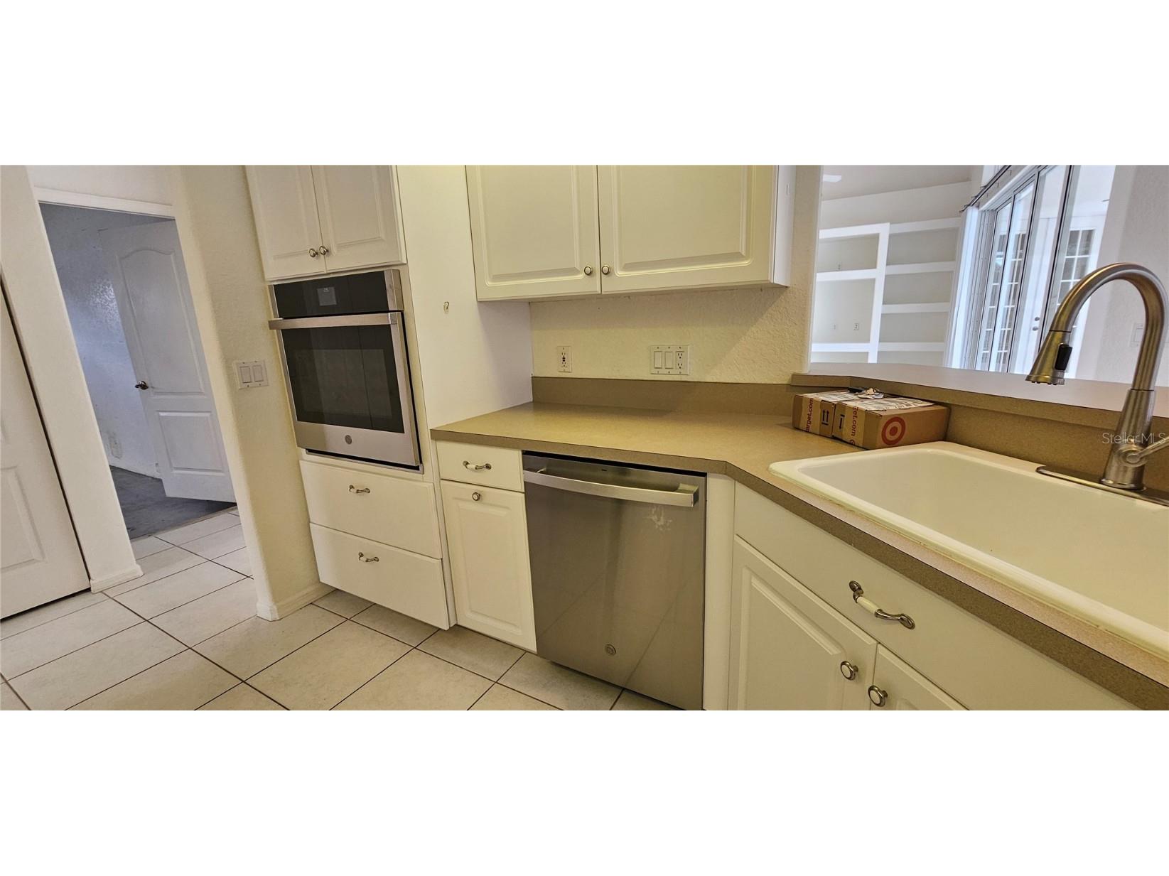 1152 Deardon Drive Venice FL 34292 A4668002 image11