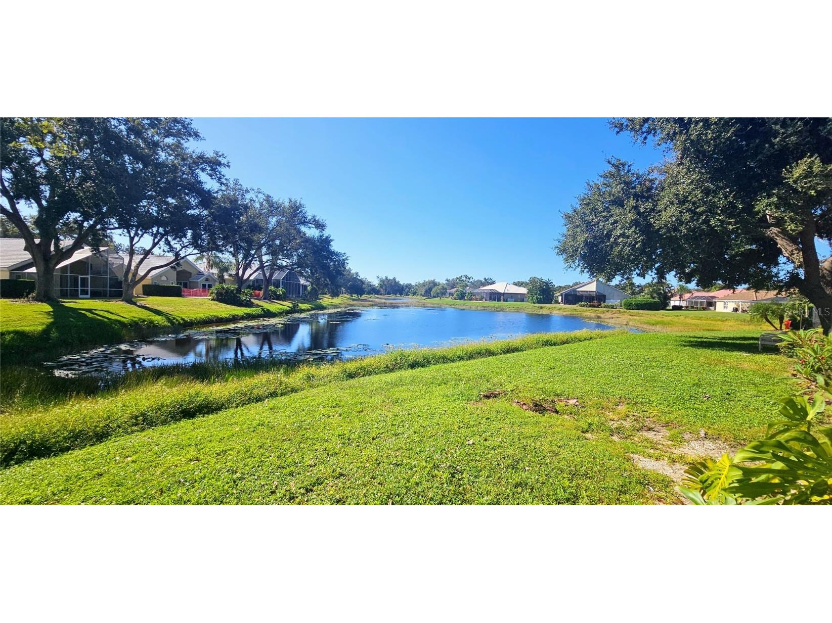 1152 Deardon Drive Venice FL 34292 A4668002 image2
