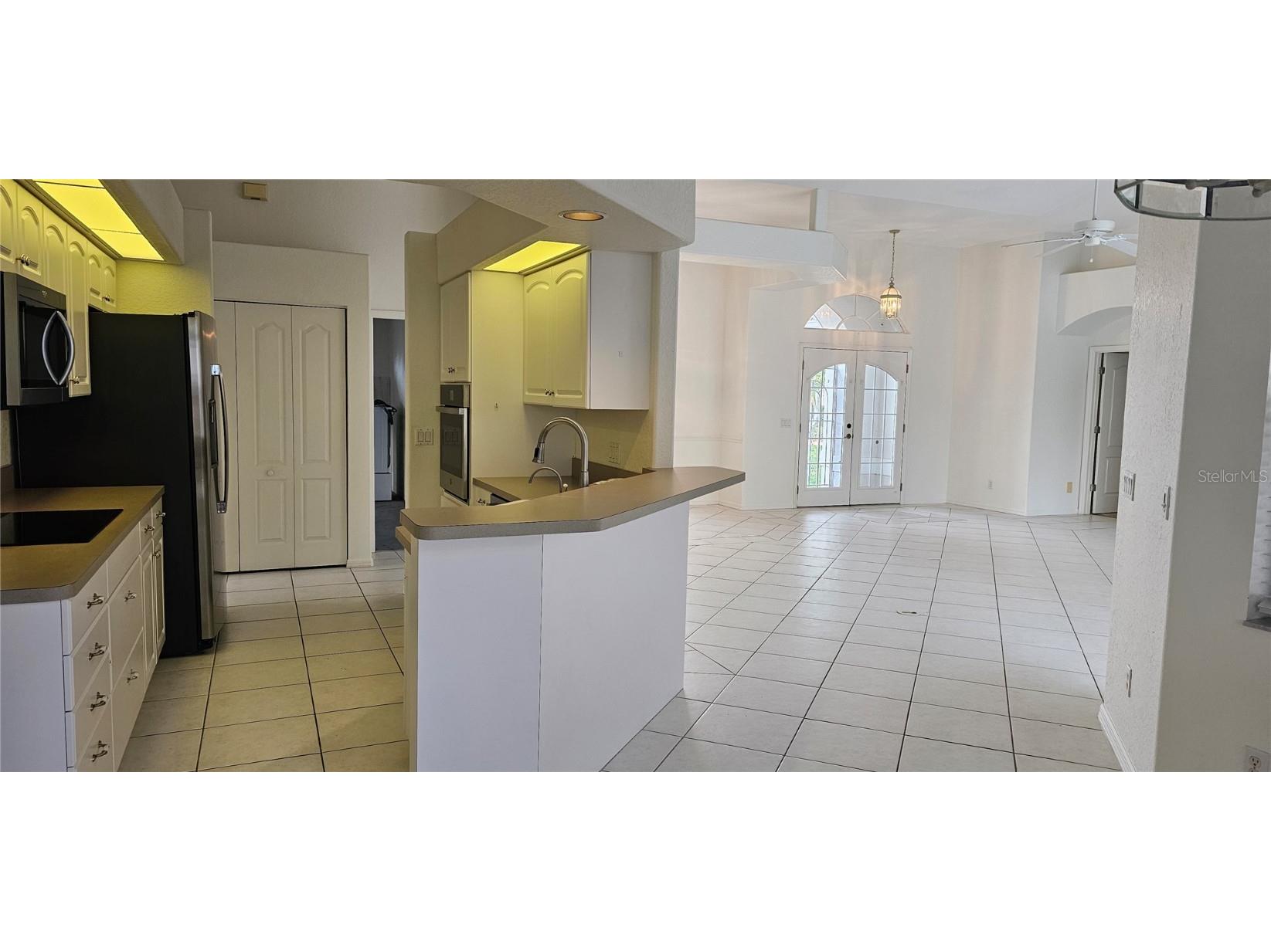 1152 Deardon Drive Venice FL 34292 A4668002 image9