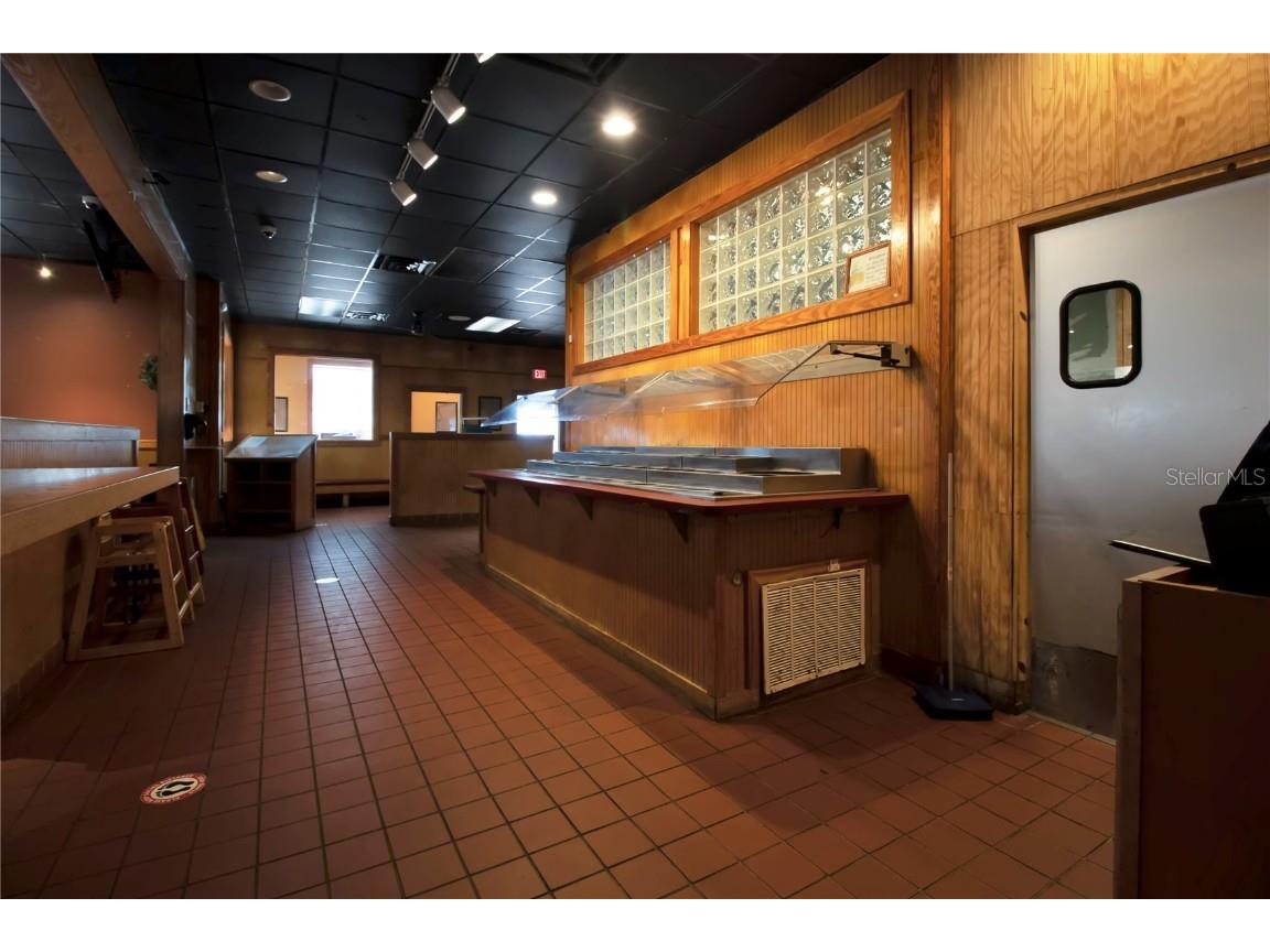 1152 Tamiami Trail Port Charlotte FL 33953 C7503838 image3