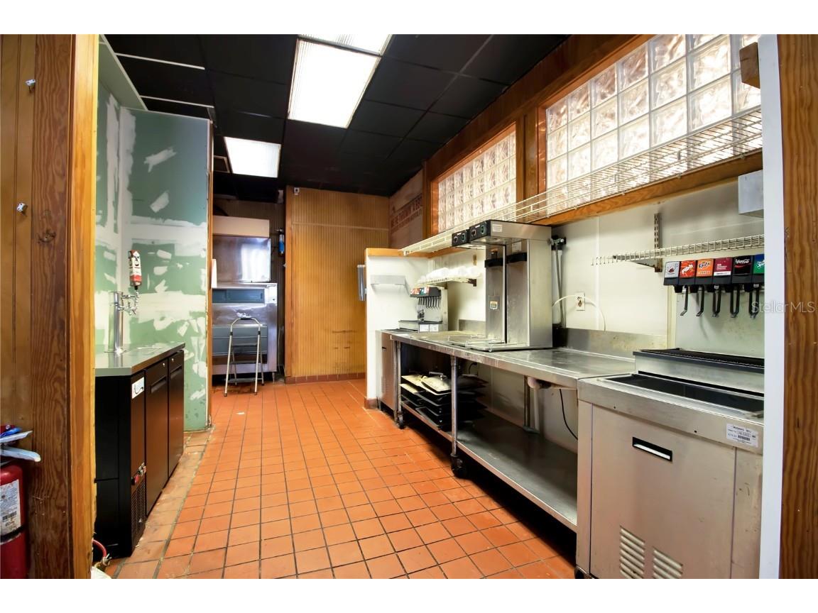 1152 Tamiami Trail Port Charlotte FL 33953 C7503838 image5