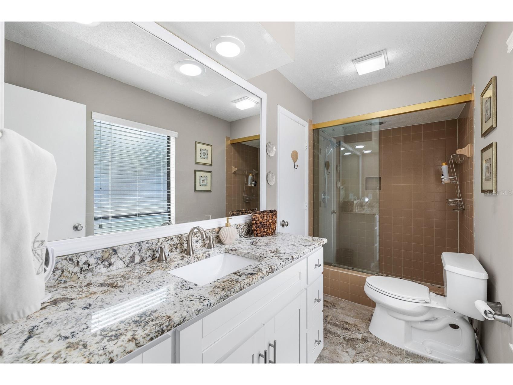 11520 Galleria Drive Tampa FL 33618 TB8526827 image20