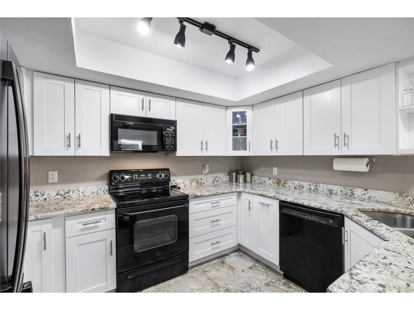 11520 Galleria Drive Tampa FL 33618 TB8526894 image10