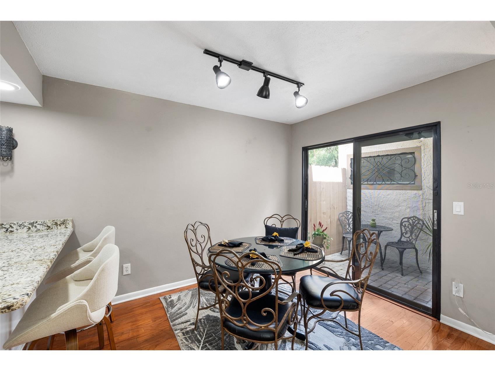 11520 Galleria Drive Tampa FL 33618 TB8526894 image8