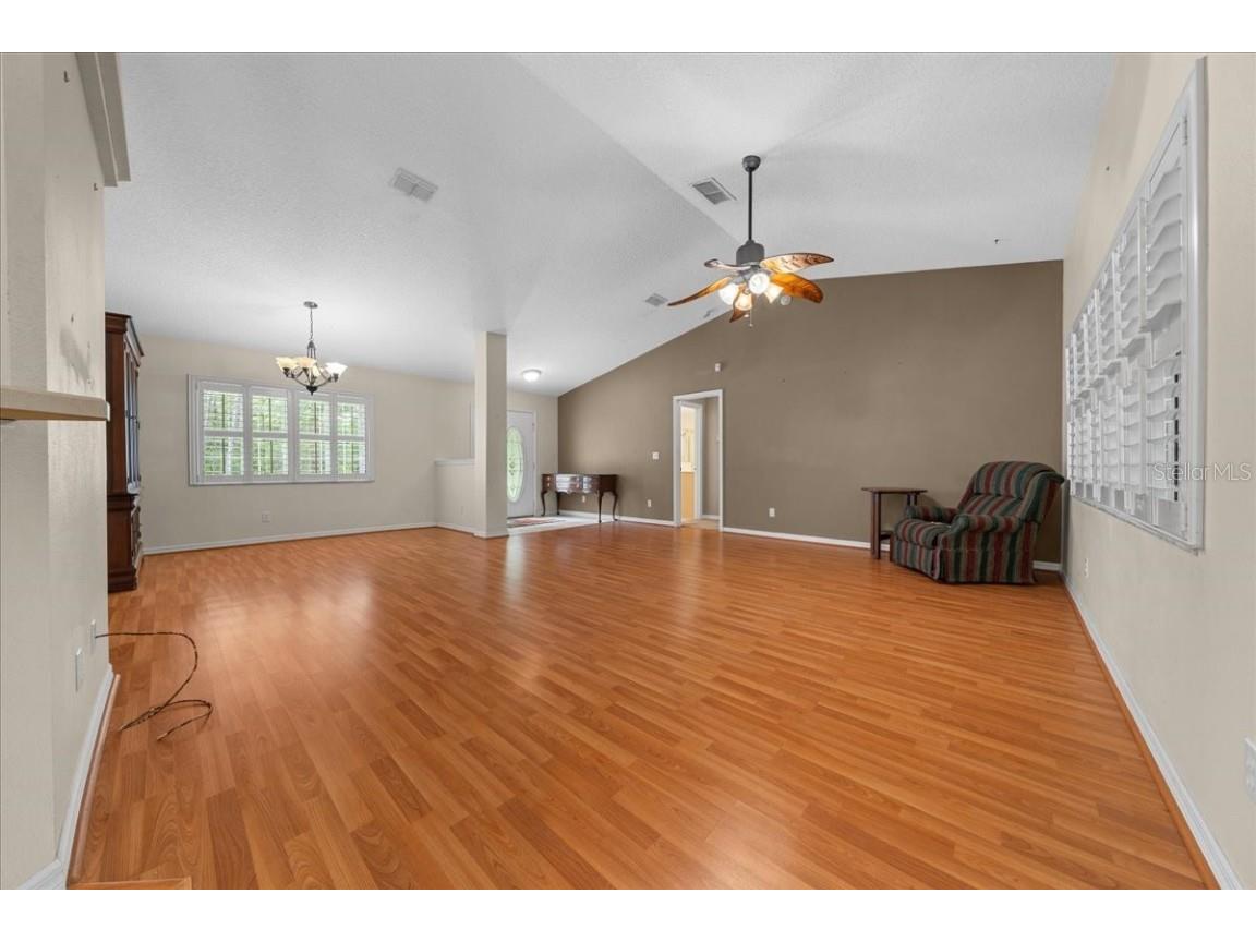 11521 SE 1st Street Road Silver Springs FL 34488 OM701748 image6