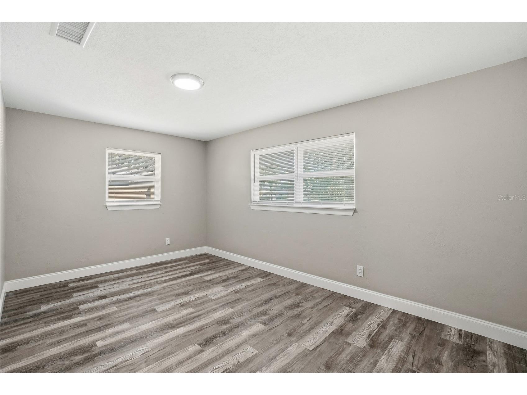 11525 81st Place Seminole FL 33772 TB8488843 image9