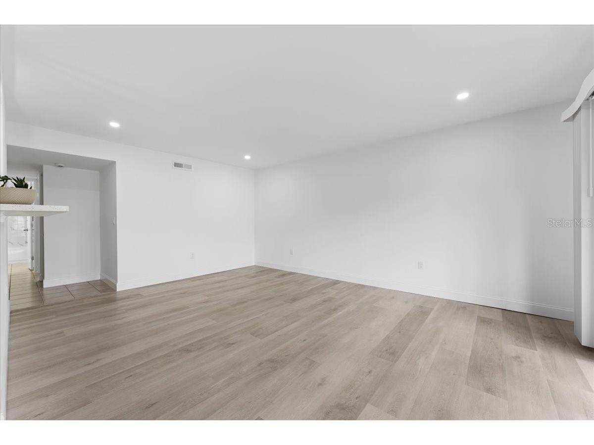 11525 8th Way N #509 Saint Petersburg FL 33716 TB8516460 image15