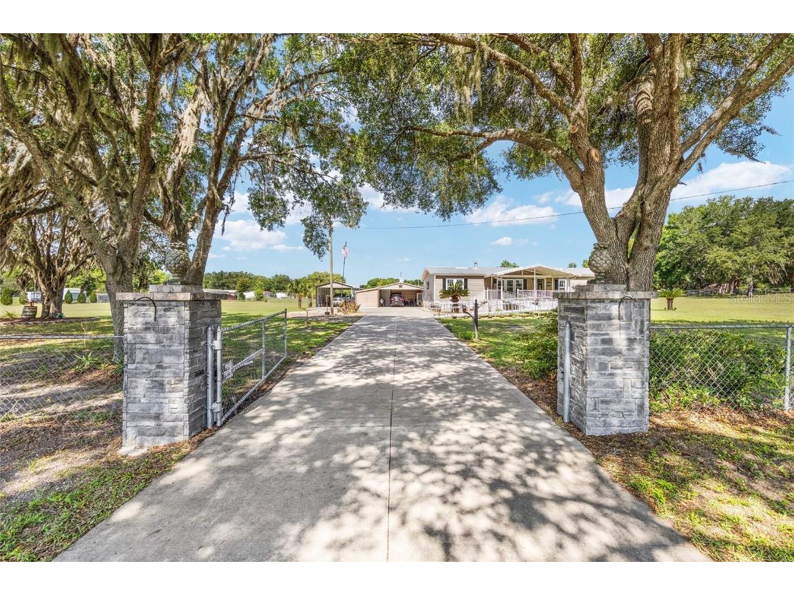 11526 N Rock Avenue Dunnellon FL 34433 OM701638 image1