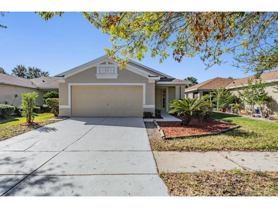 11528 Crestlake Village Drive Riverview FL 33569 W7852275 image1