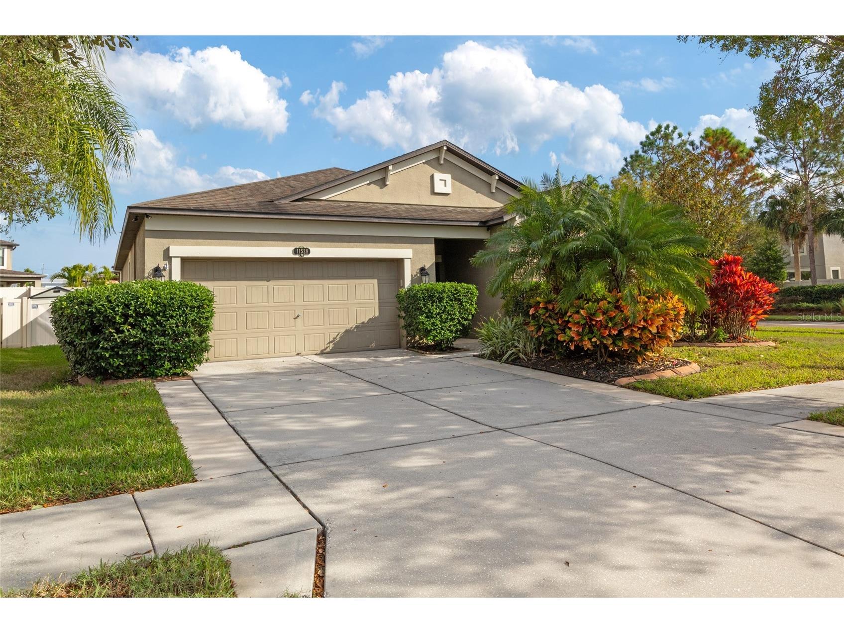 11528 Palmetto Pine Street Riverview FL 33569 TB8474492 image2