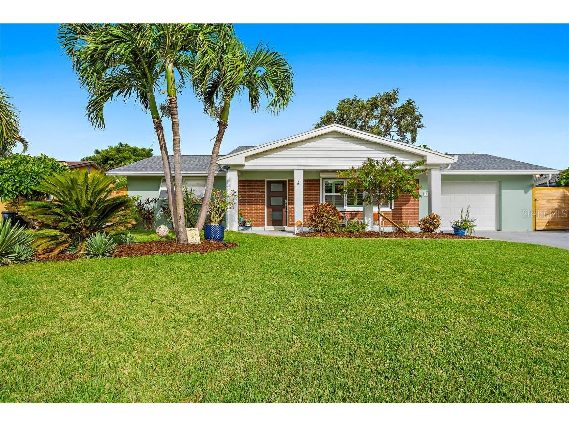 11529 47th Ave N Saint Petersburg FL 33708 U8215802 image1