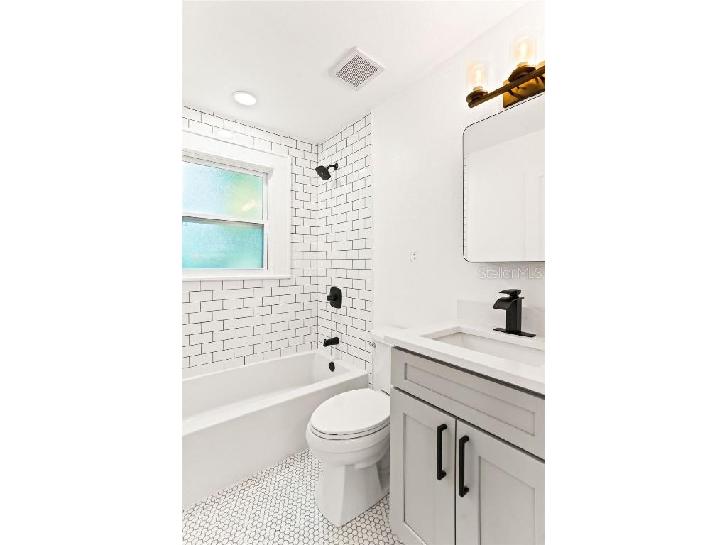 1153 34th Avenue N #3 Saint Petersburg FL 33714 TB8456711 image13