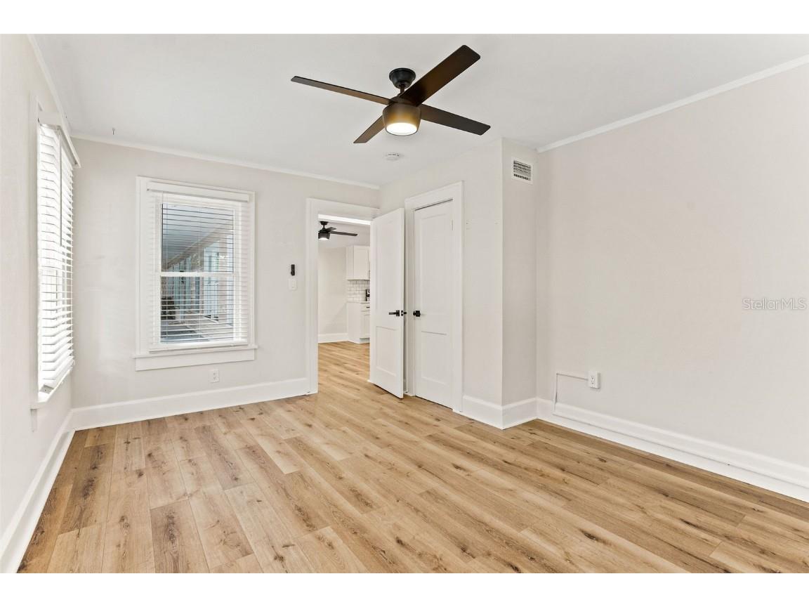 1153 34th Avenue N #3 Saint Petersburg FL 33714 TB8456711 image6