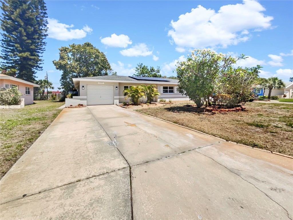 1153 63rd Avenue S Saint Petersburg FL 33705 O6067571 image1