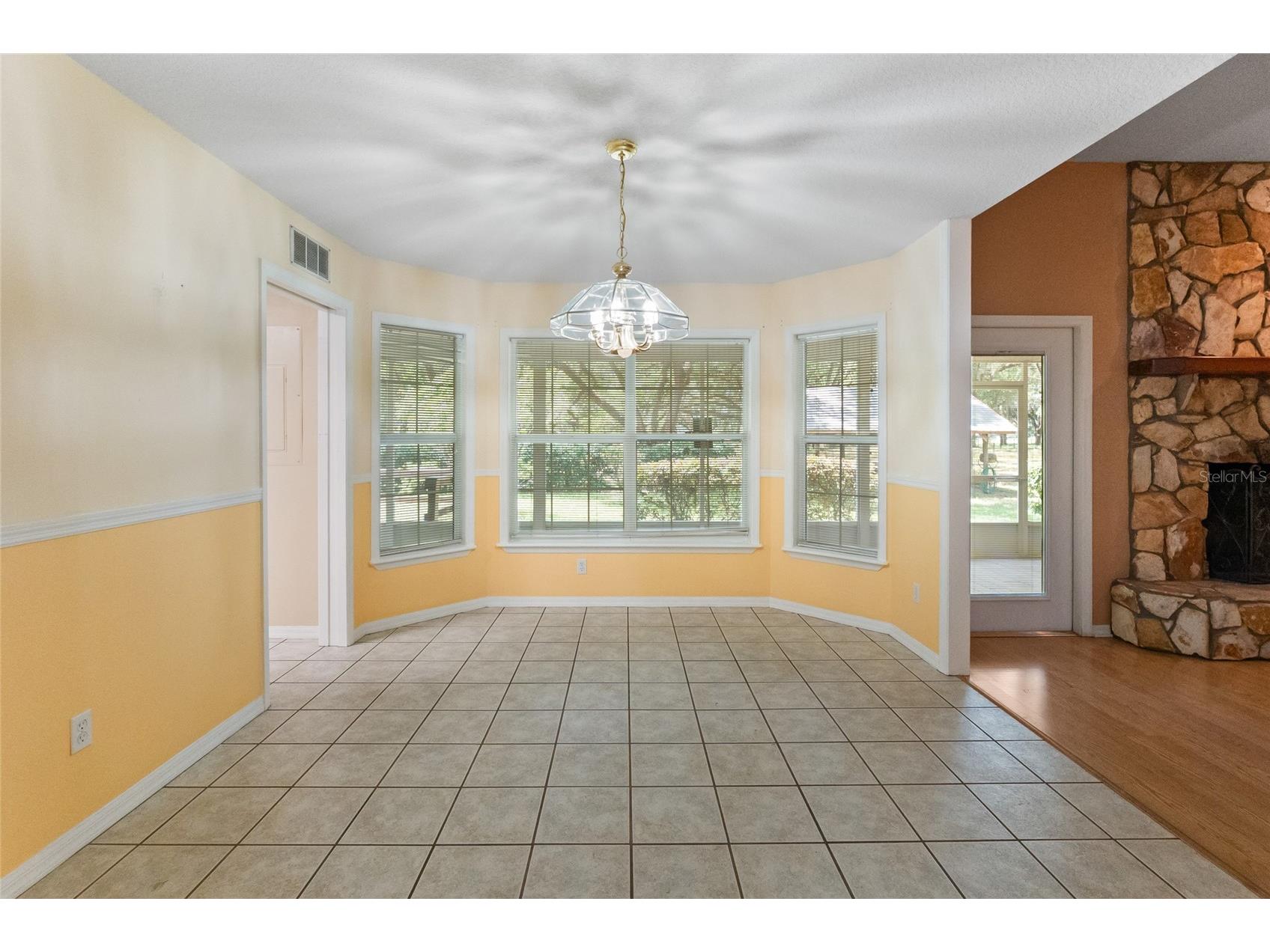 1153 Cr 722 Webster FL 33597 G5112182 image22