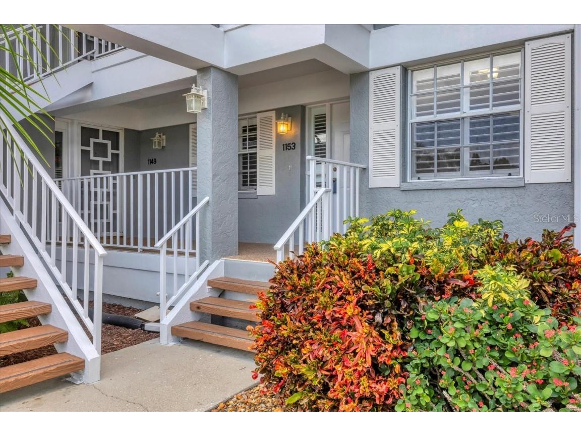 1153 Edgewater Circle Bradenton FL 34209 A4667325 image1