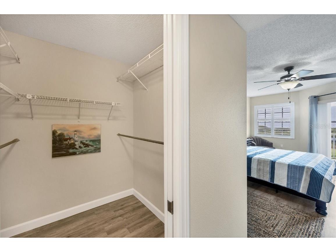 1153 Edgewater Circle Bradenton FL 34209 A4667325 image16