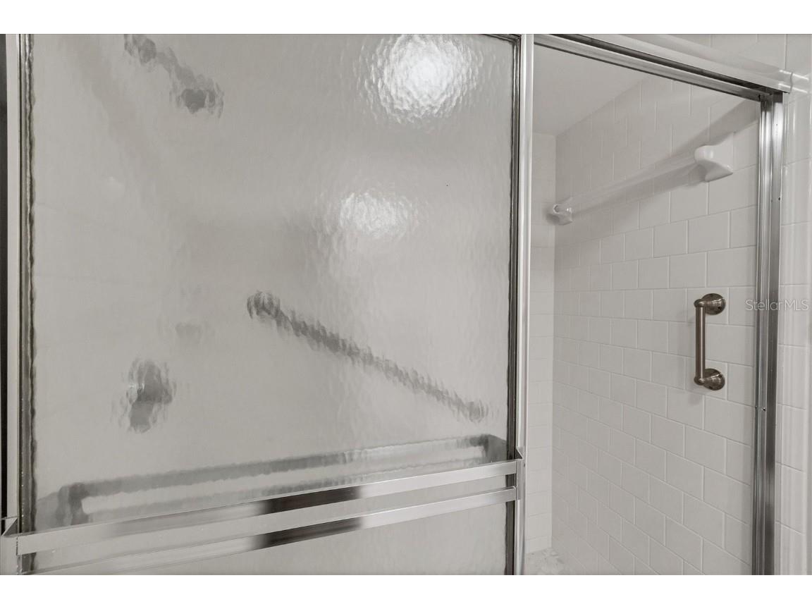 1153 Edgewater Circle Bradenton FL 34209 A4667325 image18