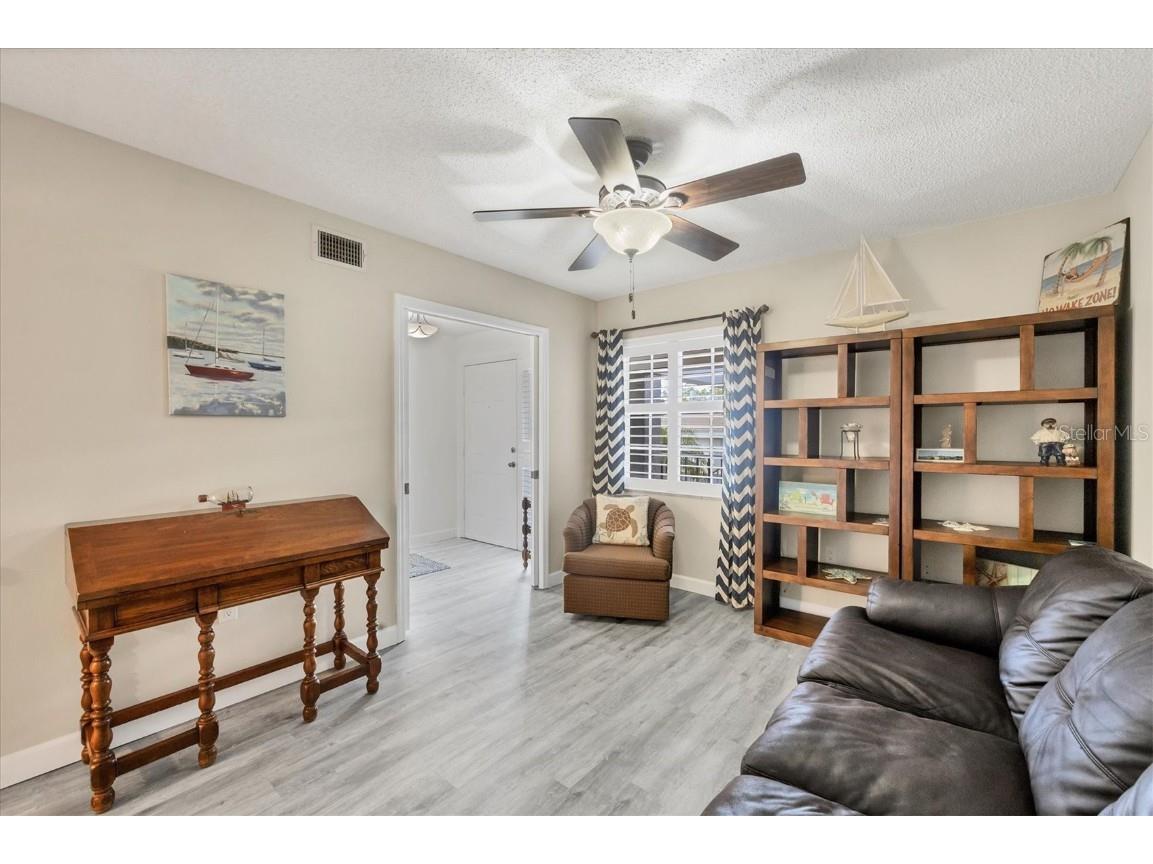 1153 Edgewater Circle Bradenton FL 34209 A4667325 image20