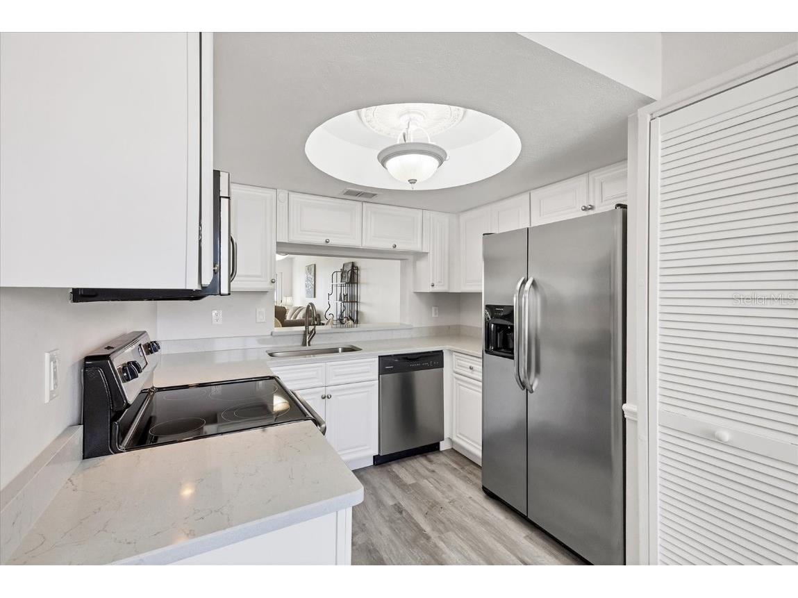 1153 Edgewater Circle Bradenton FL 34209 A4667325 image7