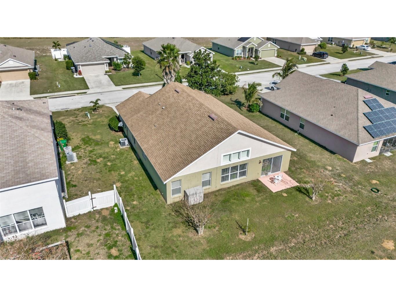 1153 Legatto Loop Dundee FL 33838 P4933472 image44