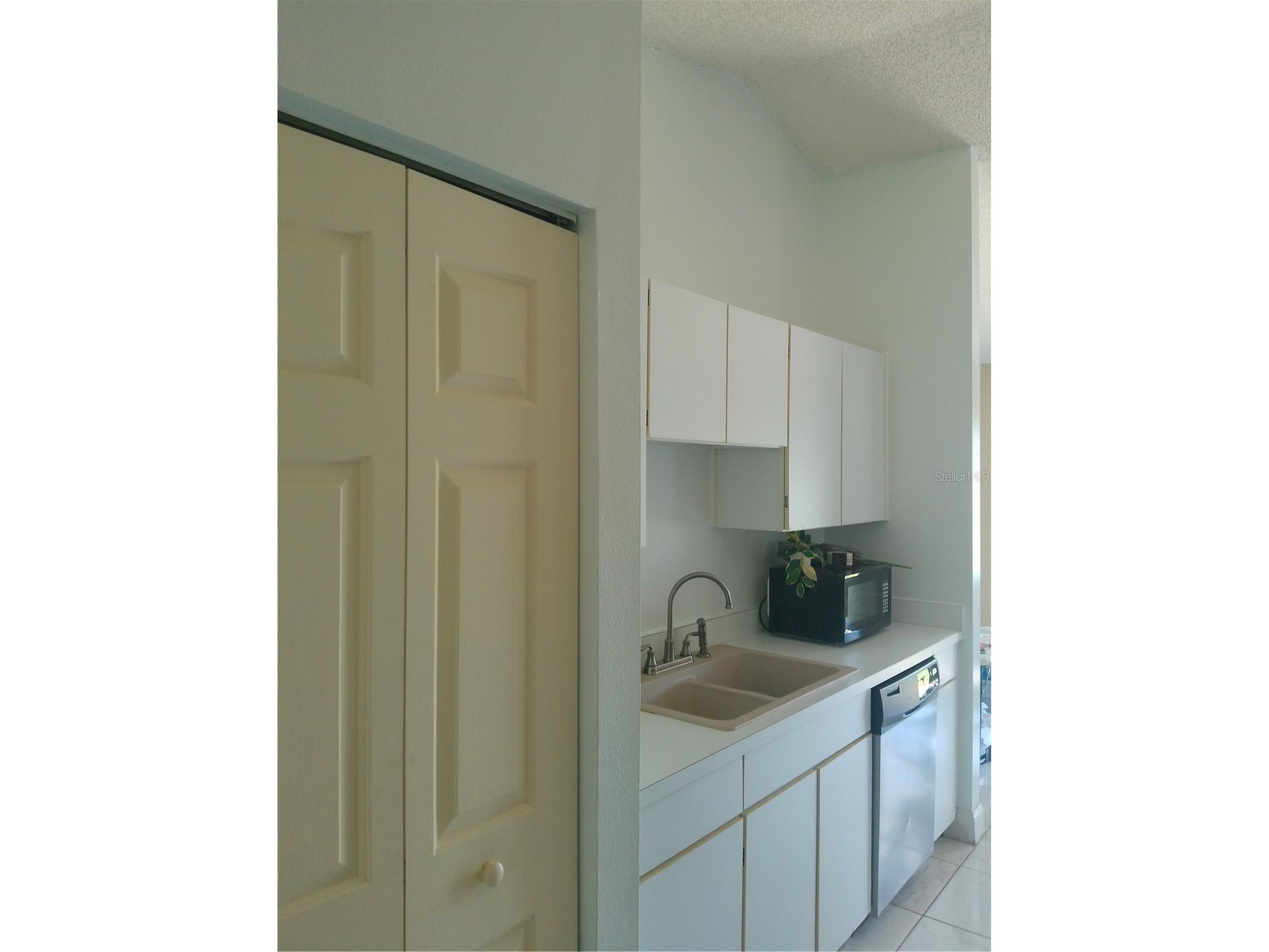 1153 Perpignan Court Kissimmee FL 34759 O6409679 image8