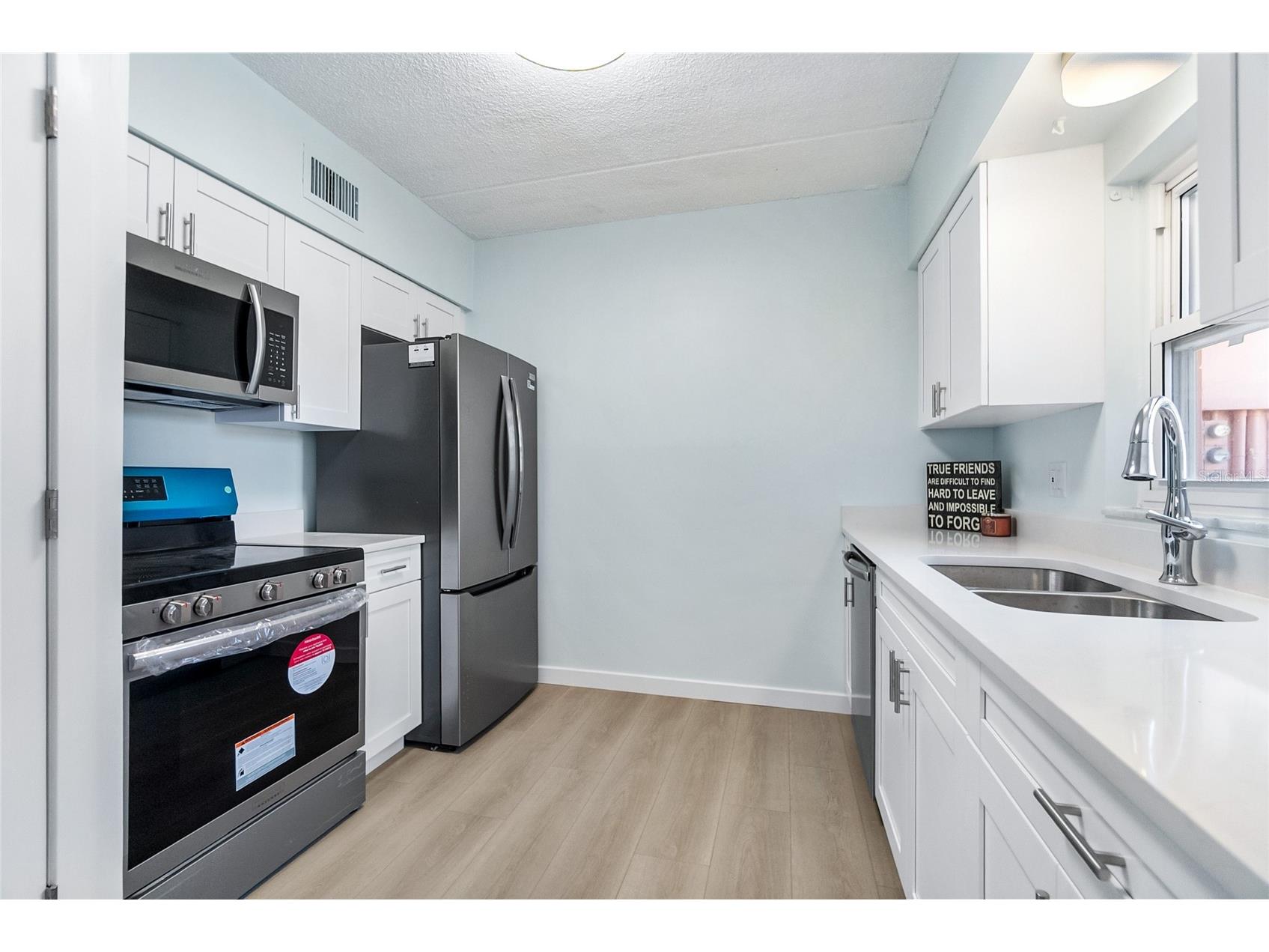 1153 Rue Des Rois #1A South Pasadena FL 33707 A4683848 image19