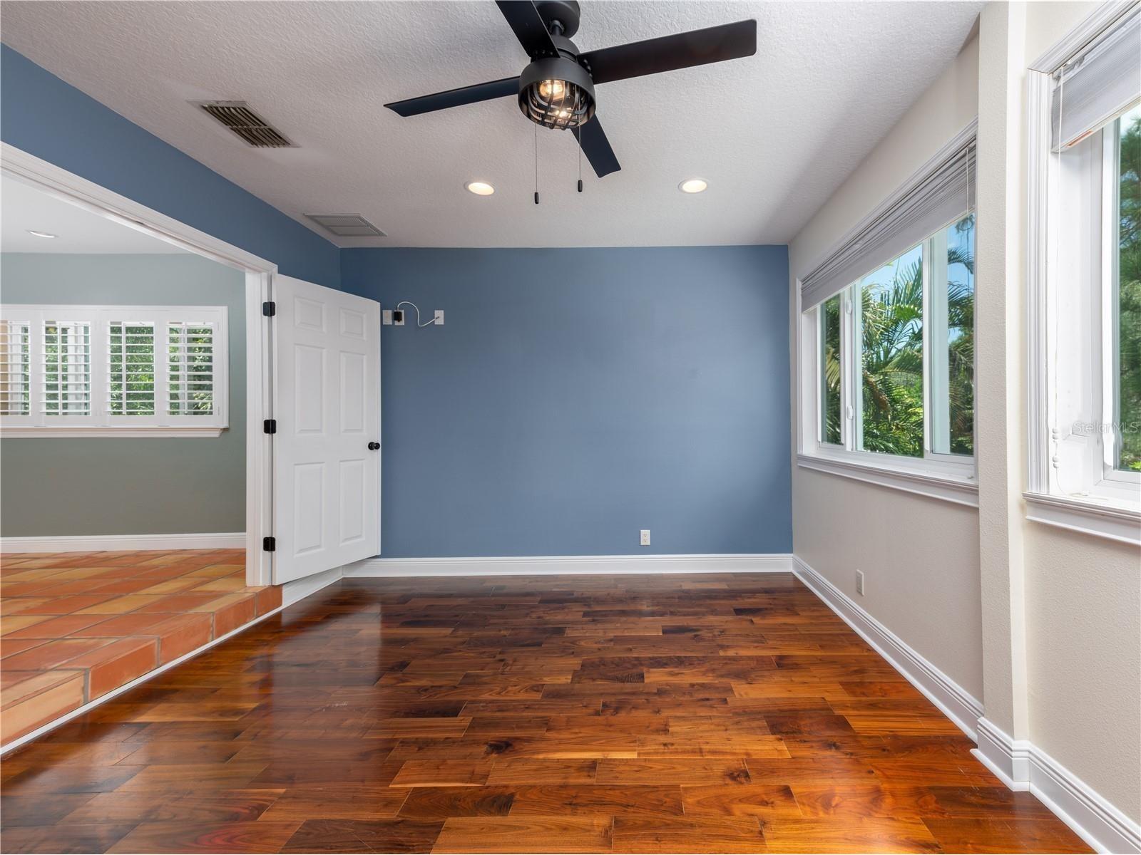 1153 Tookes Road Tarpon Springs FL 34689 - LAKE TARPON TB8475354 image20