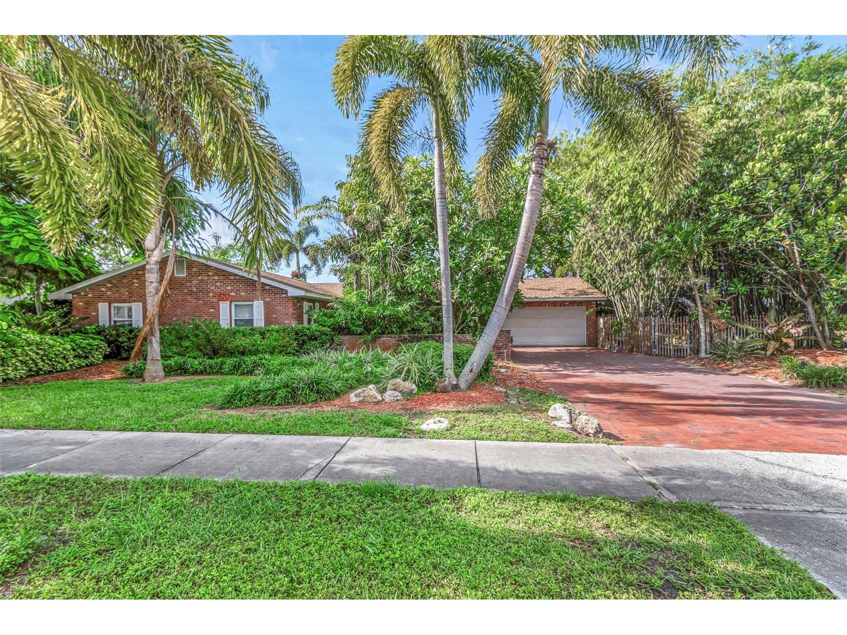 11530 66th Avenue N Seminole FL 33772 TB8489045 image1