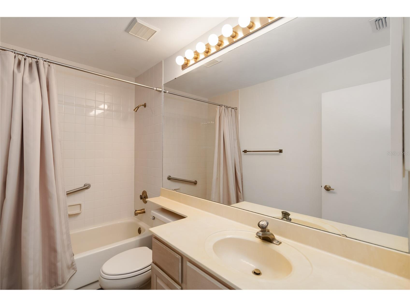 11530 Pumpkin Seed Court Orlando FL 32821 O6392392 image21