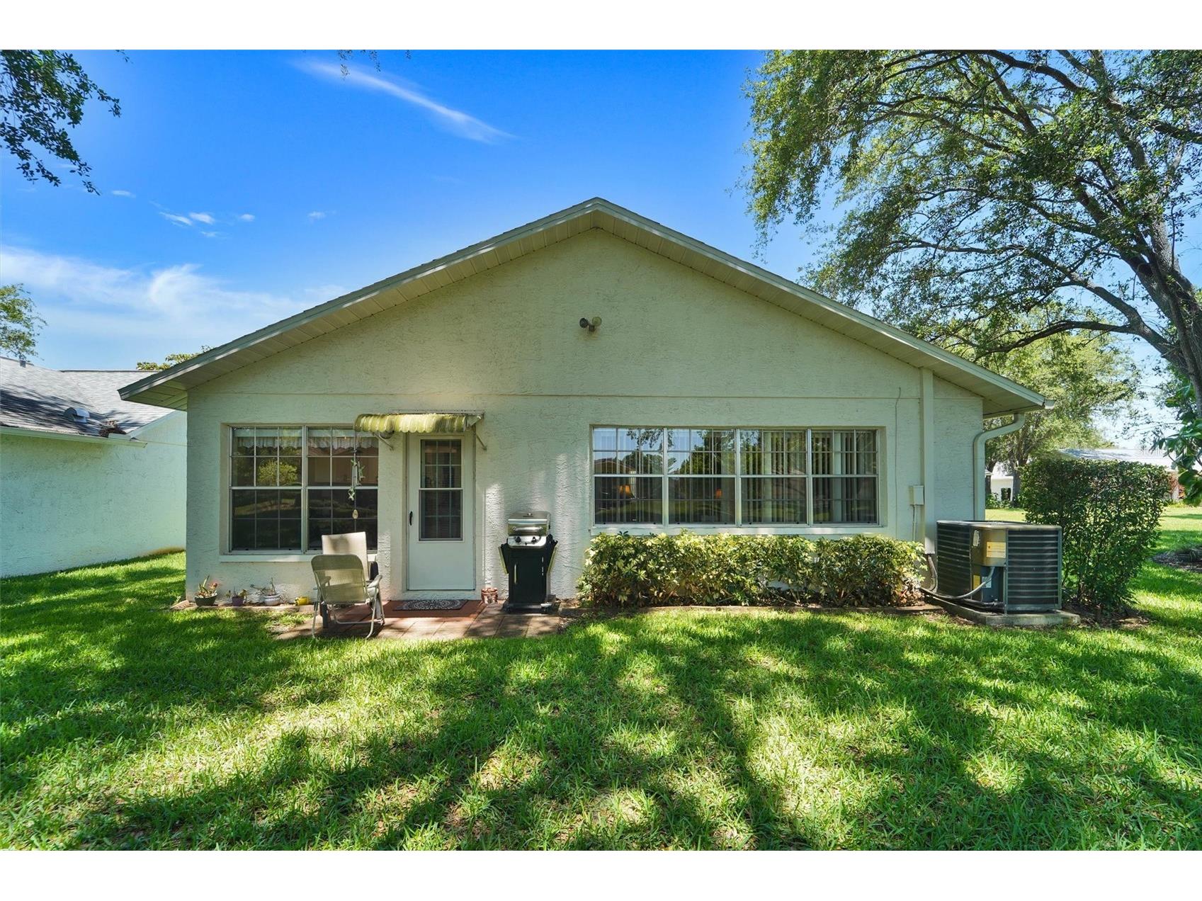 11530 San Remo Court Port Richey FL 34668 W7885875 image3
