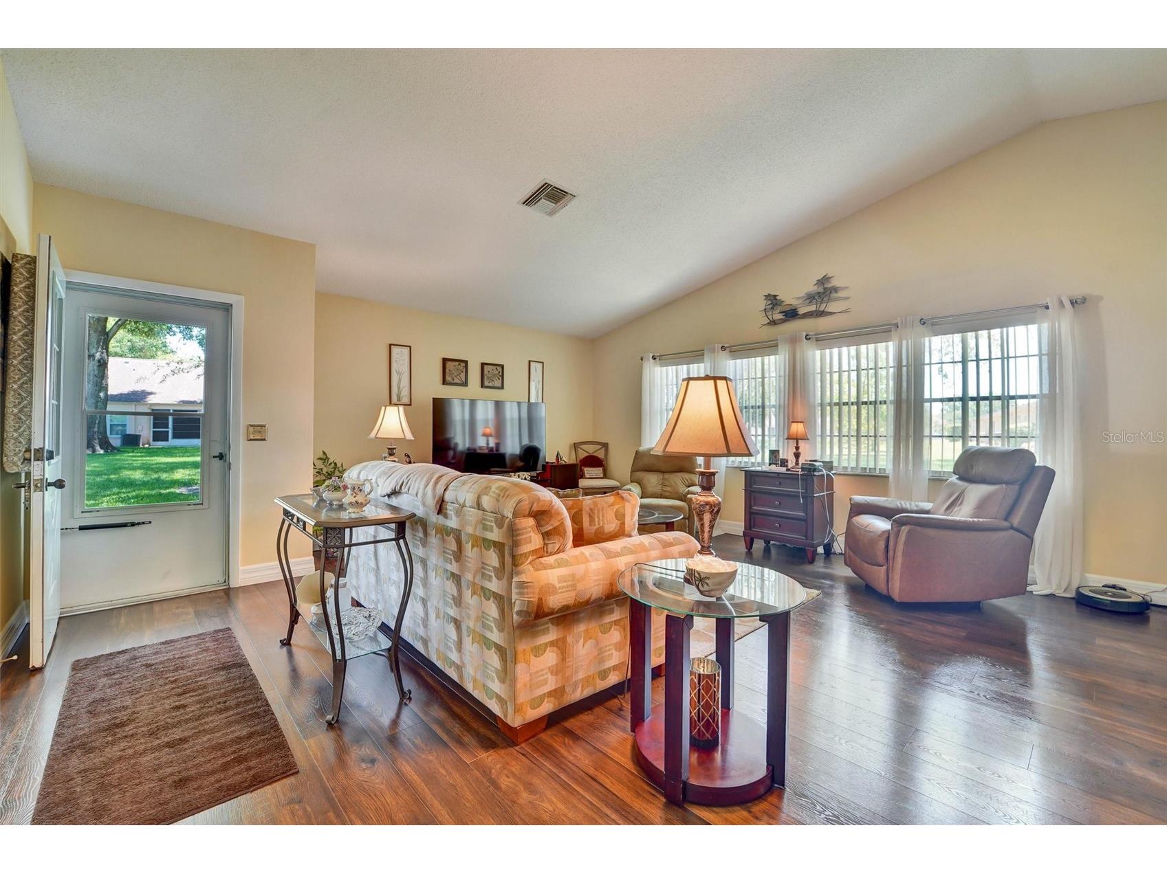 11530 San Remo Court Port Richey FL 34668 W7885875 image5