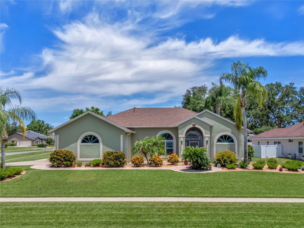 11533 Lake Katherine Circle, Clermont, FL, 34711 MLS O6208426 Edina Realty