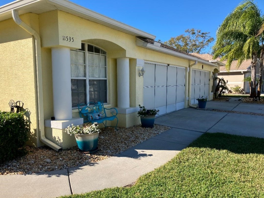 11535 Holly Ann Drive New Port Richey FL 34654 W7871141 image1