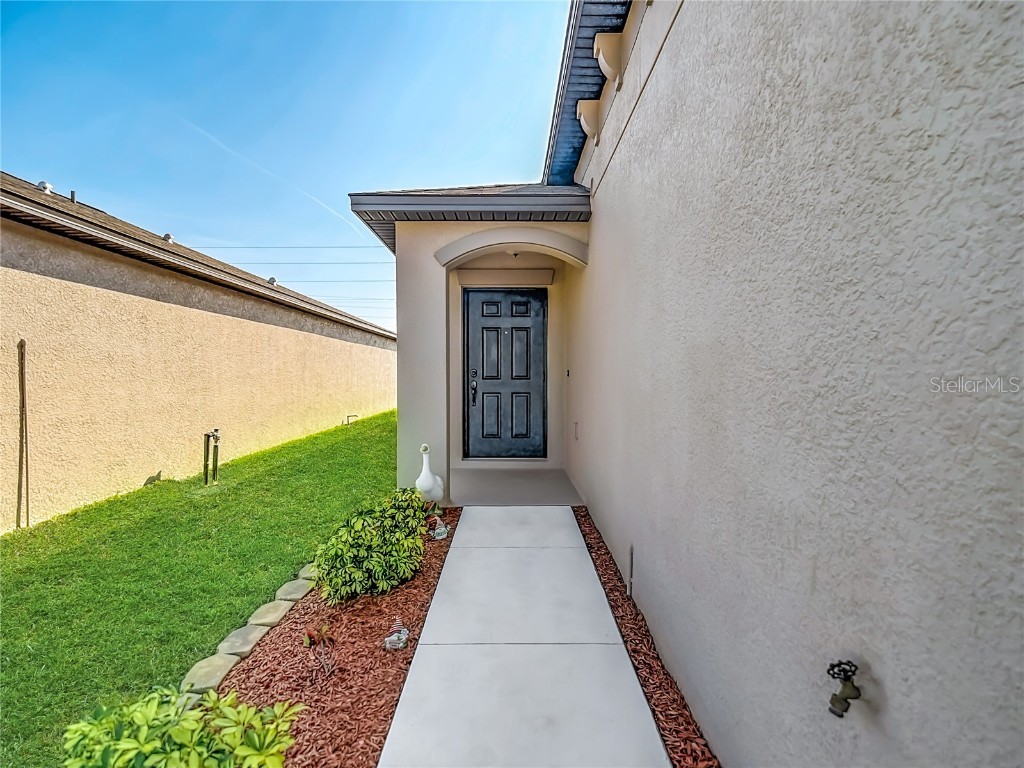 11535 Lavender Loop Spring Hill FL 34609 W7881585 image5