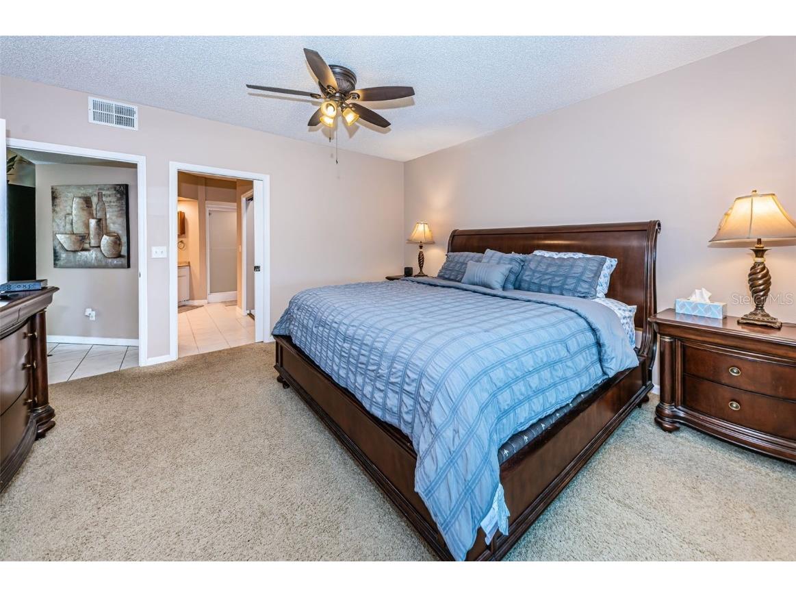 11535 Shipwatch Way 1028, Largo, FL, 33774 MLS U8234638 Edina Realty