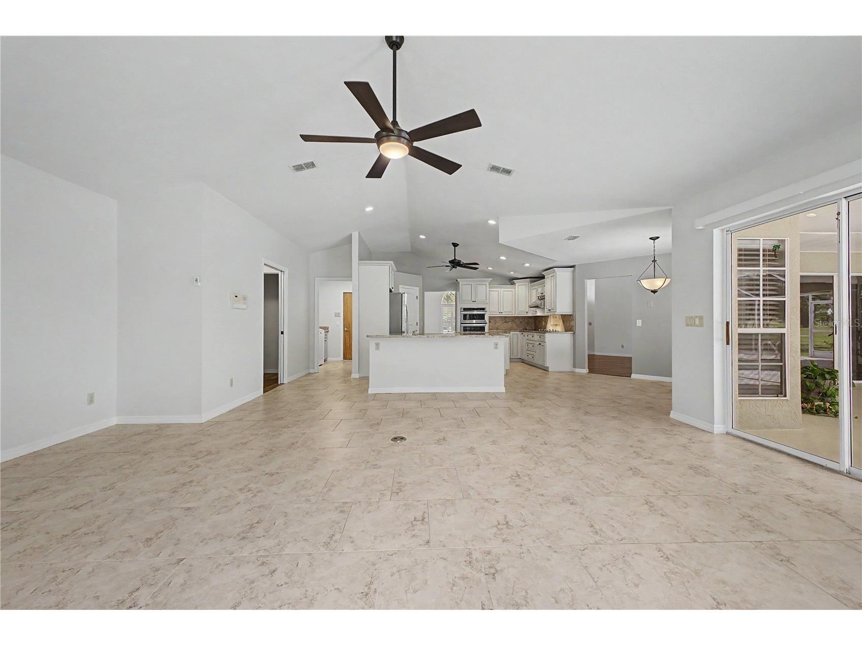 1154 E Triple Crown Loop Hernando FL 34442 TB8523961 image15
