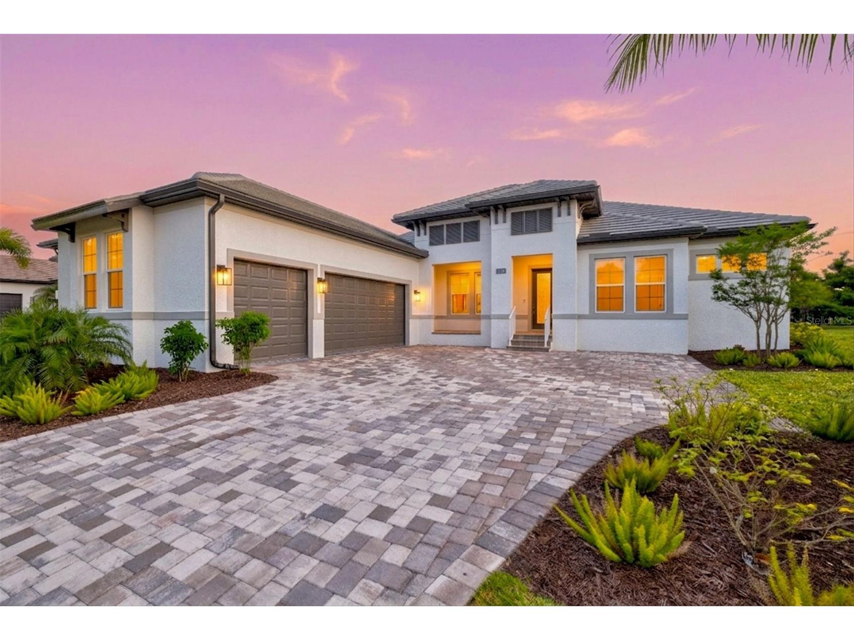 1154 Kings Way Drive Nokomis FL 34275 A4692023 image1