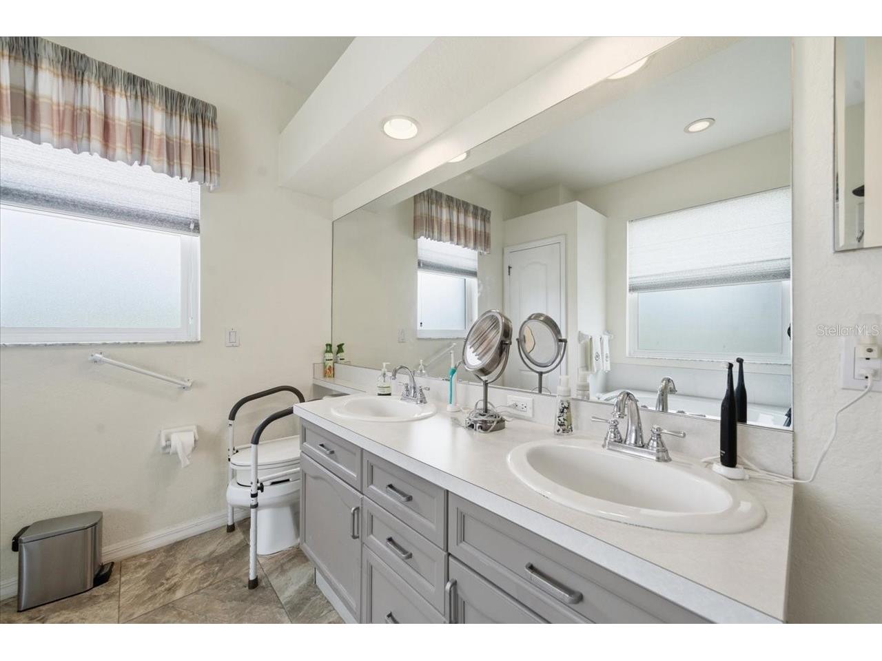 1154 Sarah Court Dunedin FL 34698 TB8505734 image57