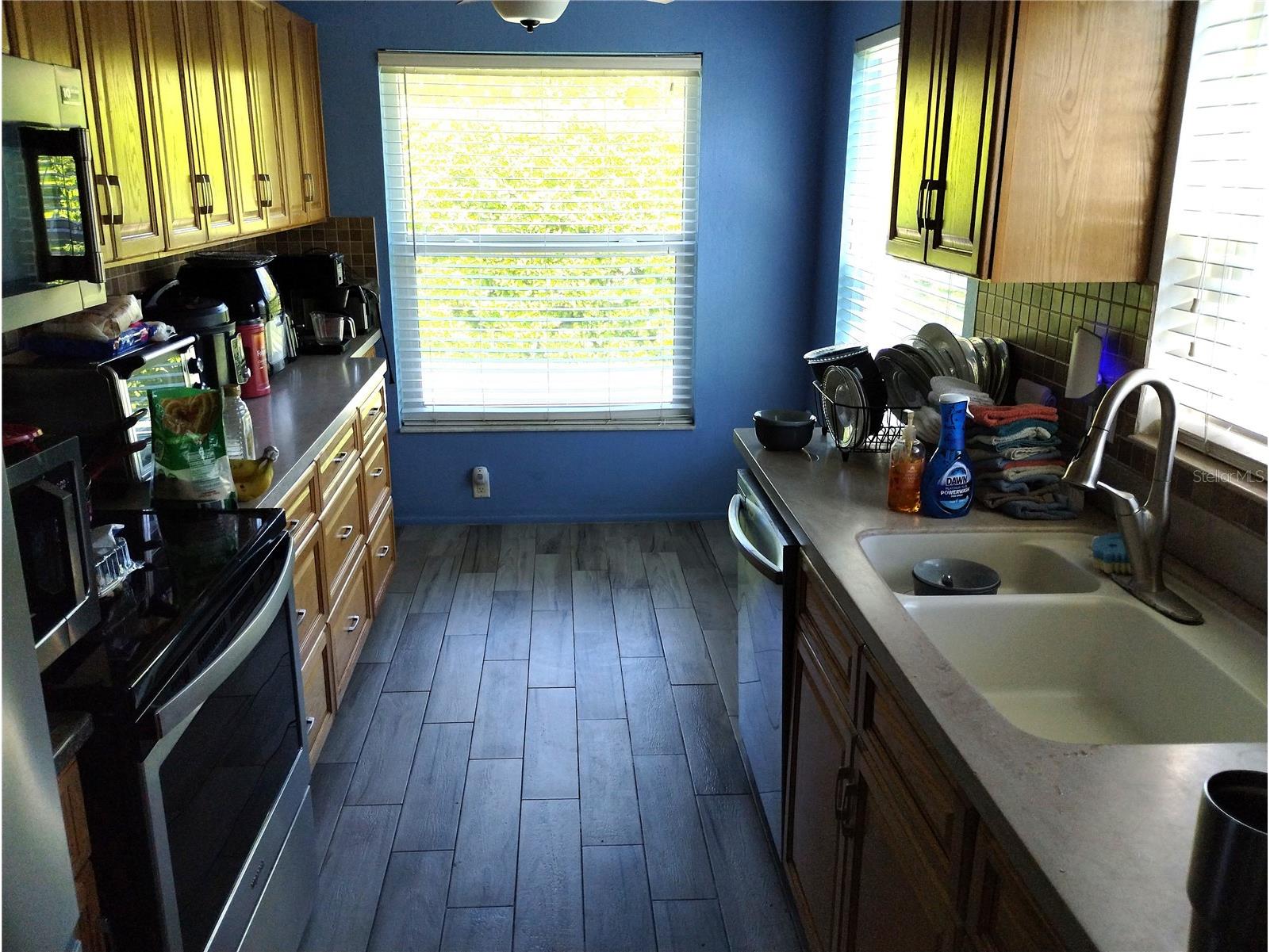 11543 Orleans Lane #B Port Richey FL 34668 W7883952 image4