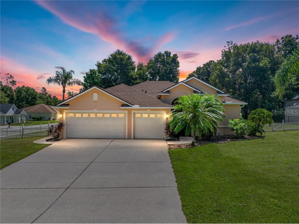 11544 Arlhuna Way Dade City FL 33525 TB8420725 image1