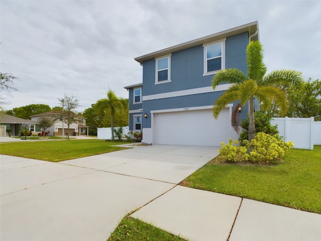 11545 Southern Creek Drive Gibsonton FL 33534 T3510280 image1