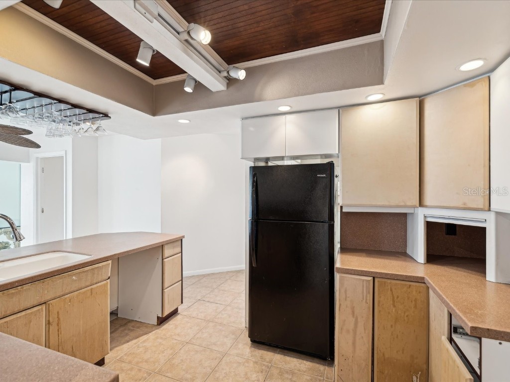 11549 48th Avenue N Saint Petersburg FL 33708 TB8456178 image10