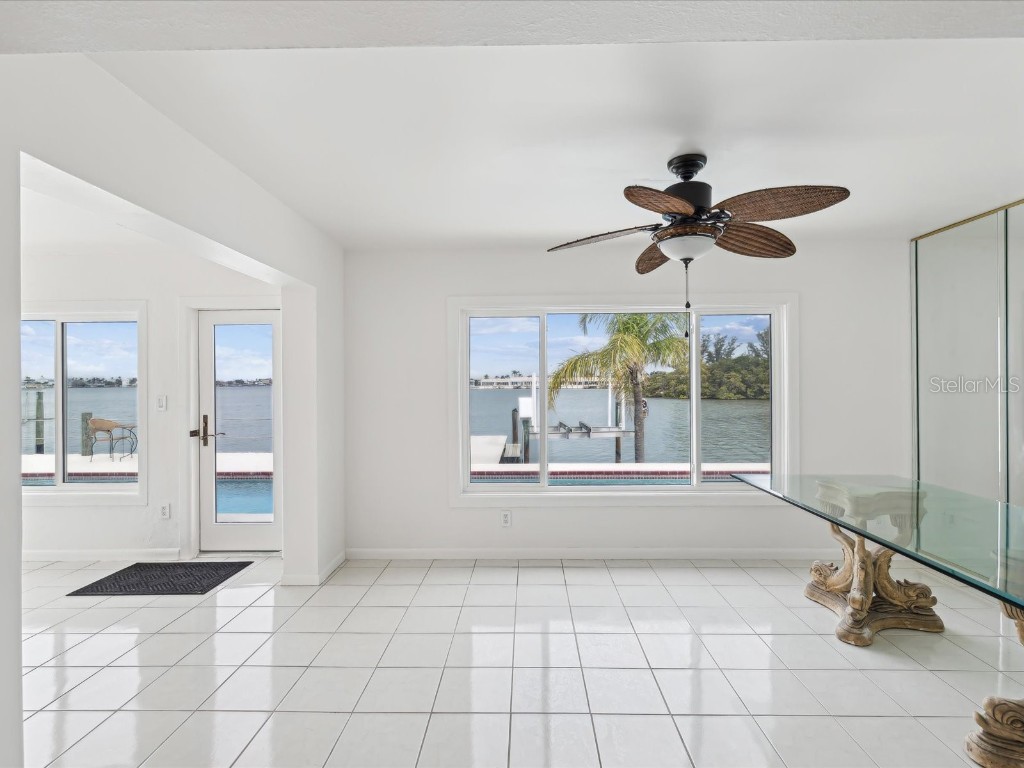 11549 48th Avenue N Saint Petersburg FL 33708 TB8456178 image17