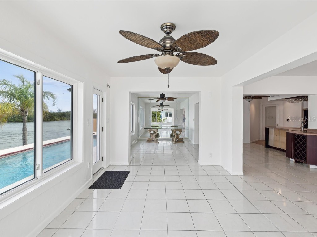 11549 48th Avenue N Saint Petersburg FL 33708 TB8456178 image19