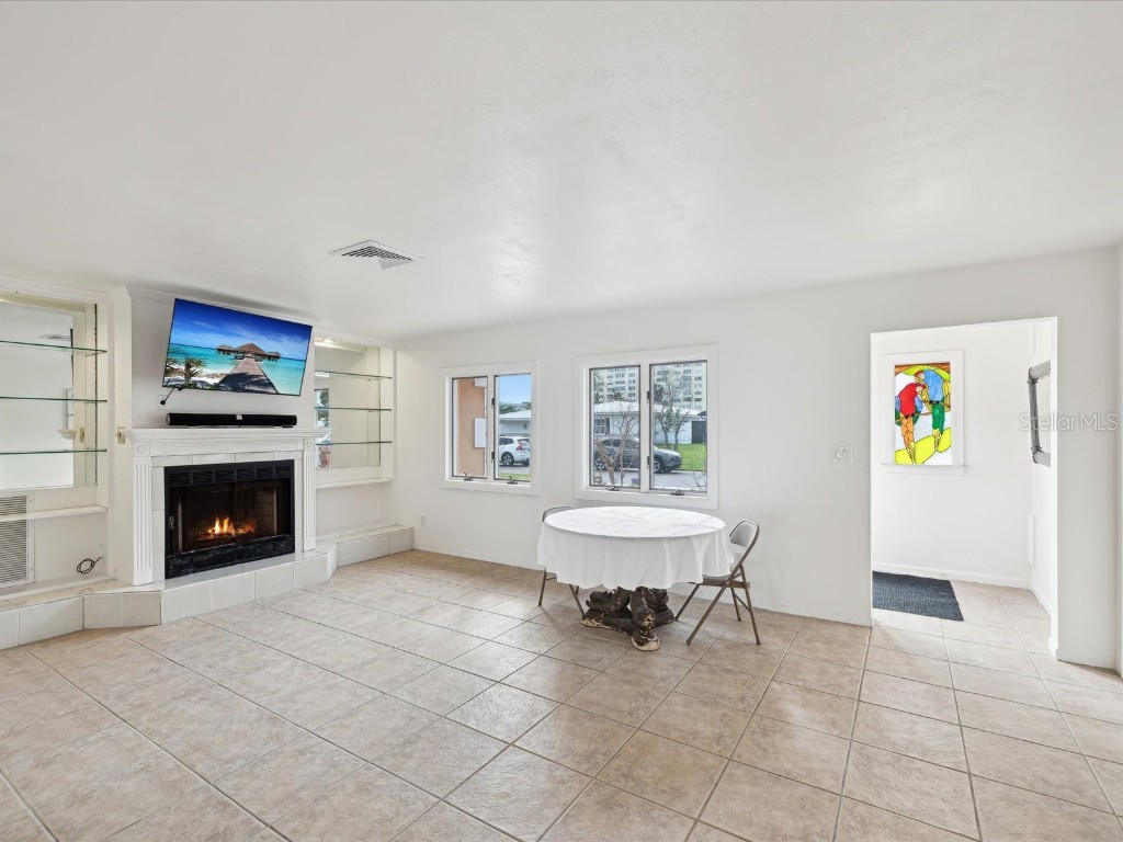 11549 48th Avenue N Saint Petersburg FL 33708 TB8456178 image34