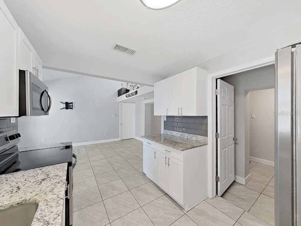 1155 7th Street N Safety Harbor FL 34695 - HARBOR LAKE TB8306580 image23