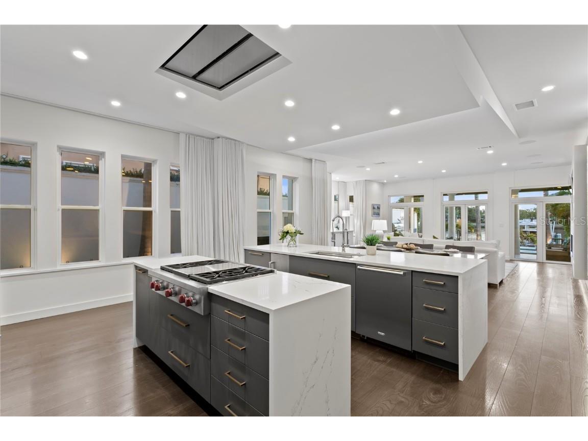 1155 Abbeys Way Tampa FL 33602 - SEDDON CHANNEL TB8409679 image10